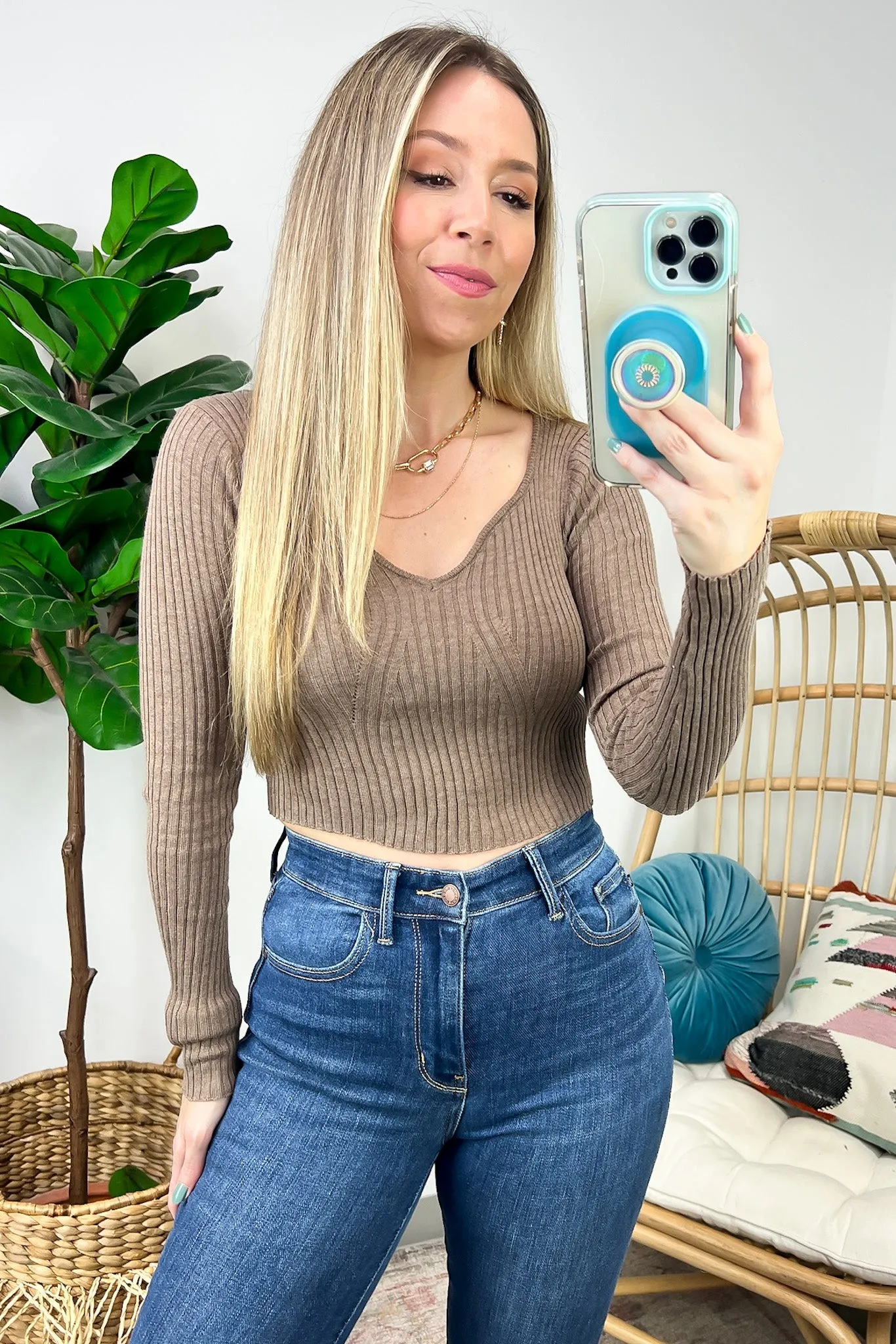 Celiah Rib Knit V-Neck Crop Top - FINAL SALE