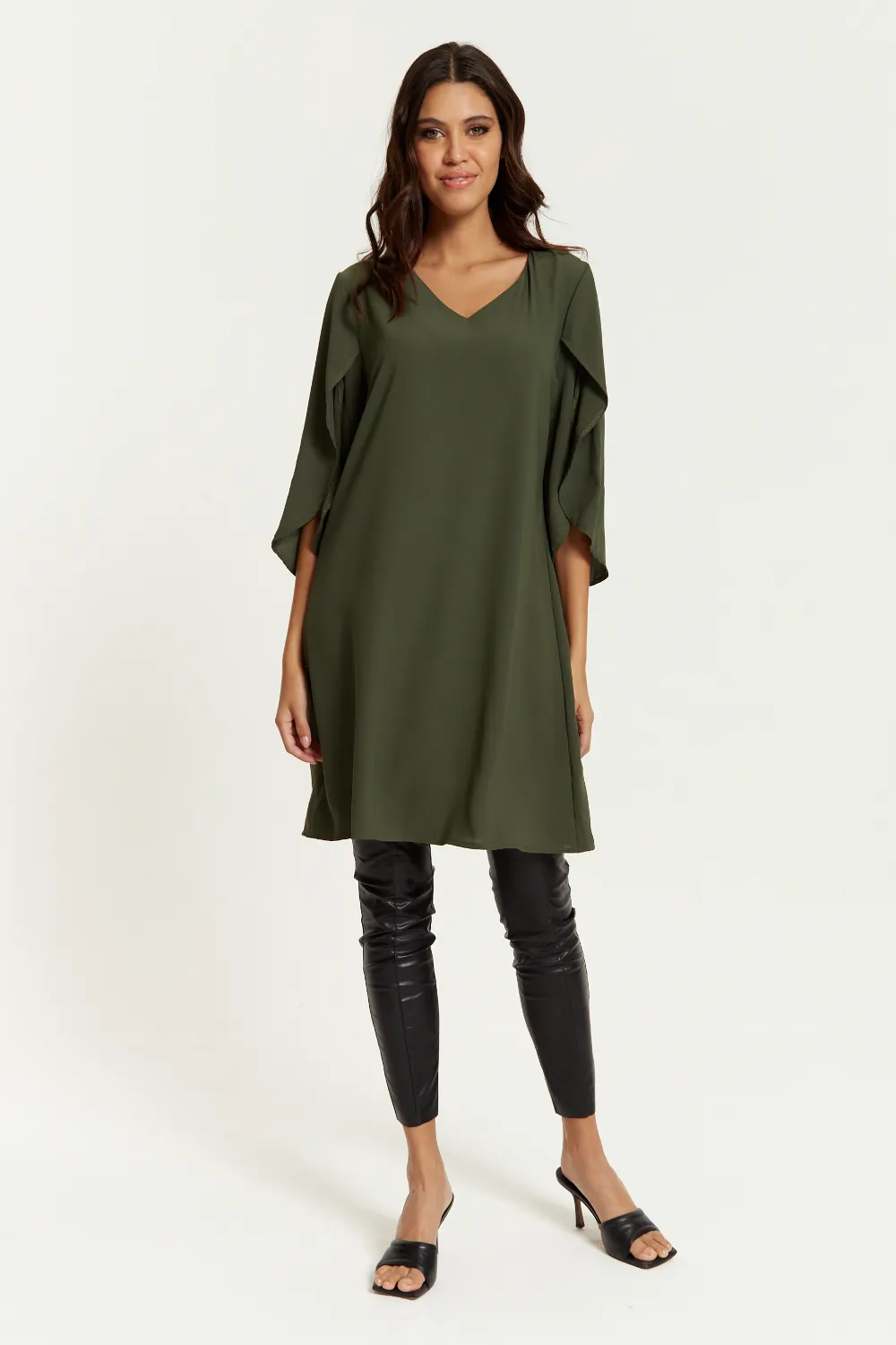 Hoxton Gal Oversized V Neck Detailed Satin Tunic