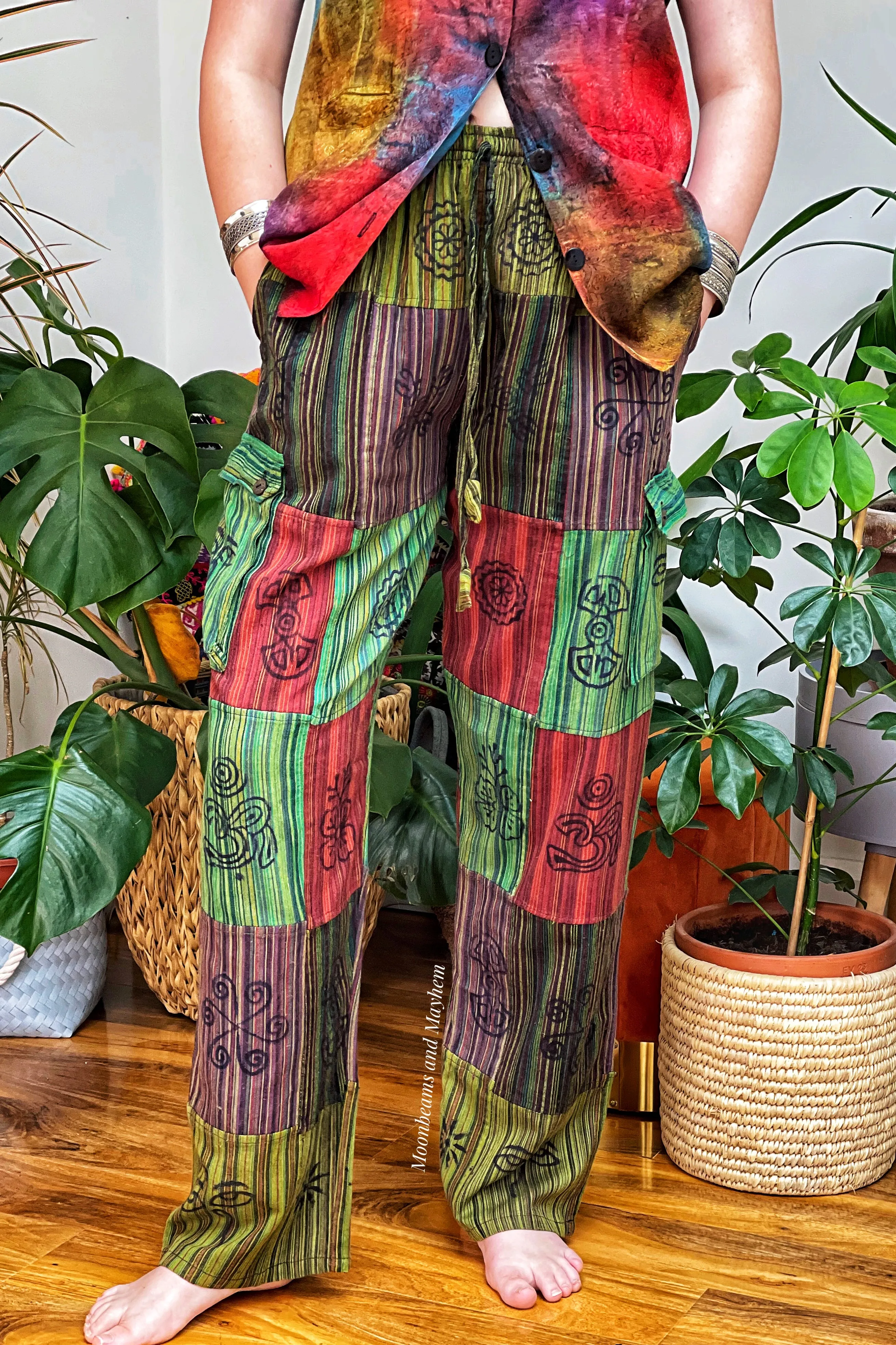 SUPER COMFY GREEN CAMDEN PATCH PANTS / BAGGIES - S / M / L