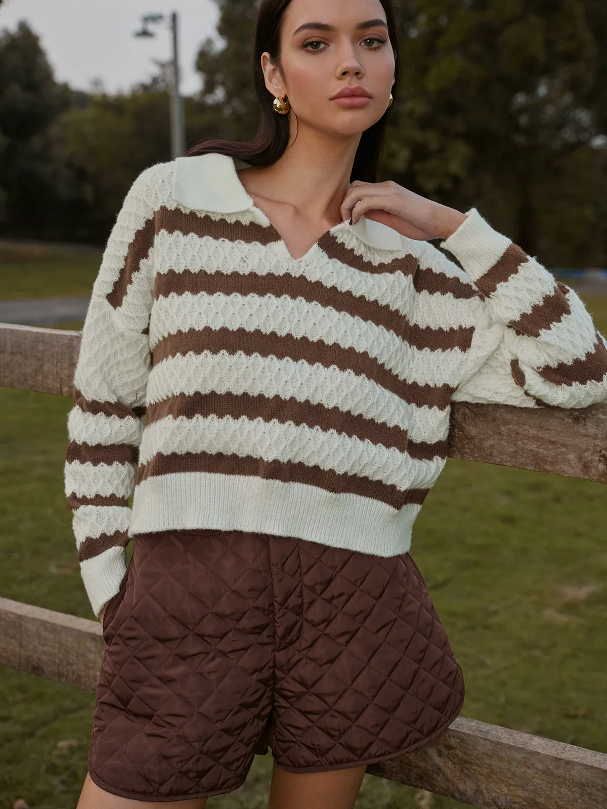 Two-Tone Striped Lapel Short Sweater