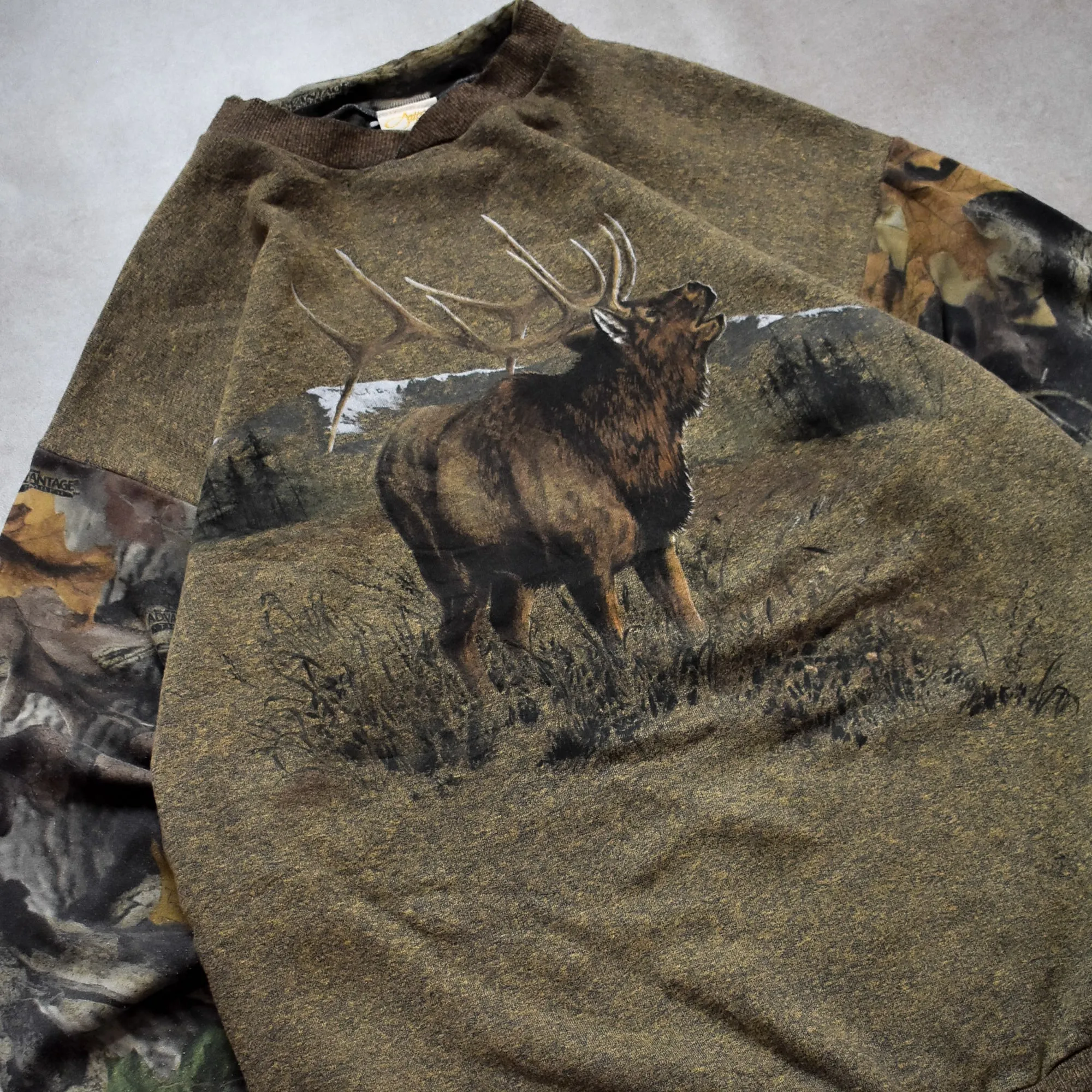 Vintage Artisan Inc Moose Graphic Olive Sweater - XL