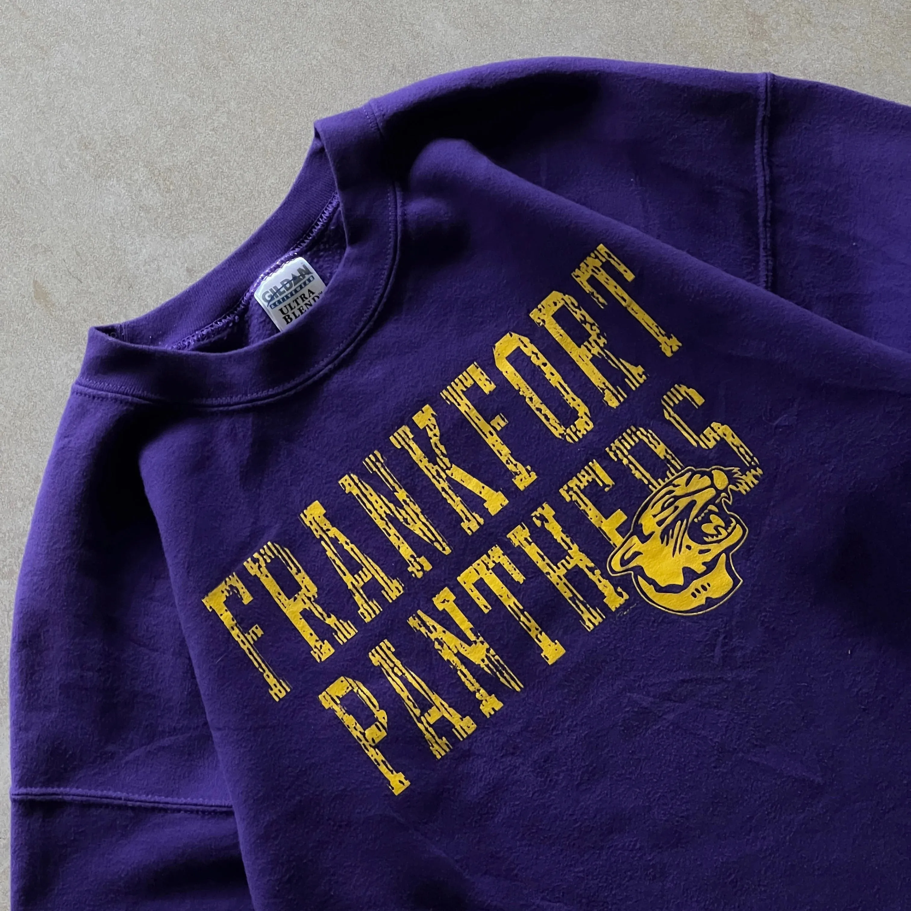 Vintage Frankfort Panthers Gildan Sweater - L