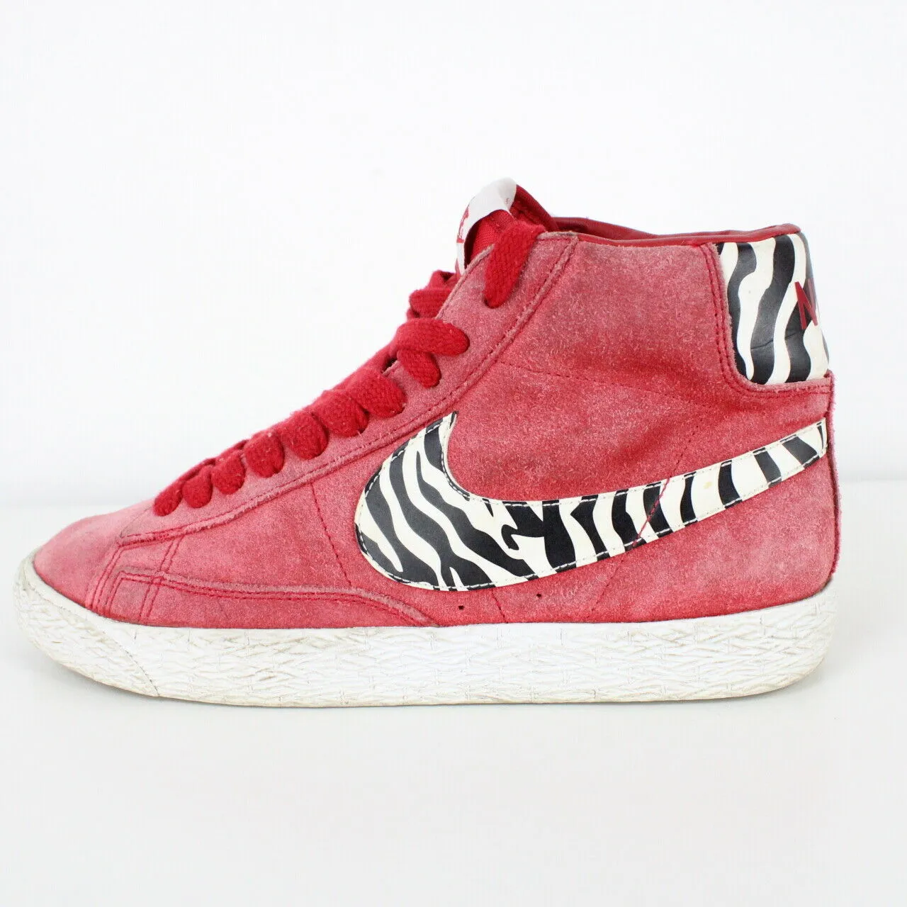 Womens NIKE Blazer Zebra Trainers Red | UK 5